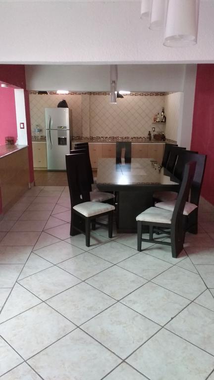 Azteca Guest house 2*